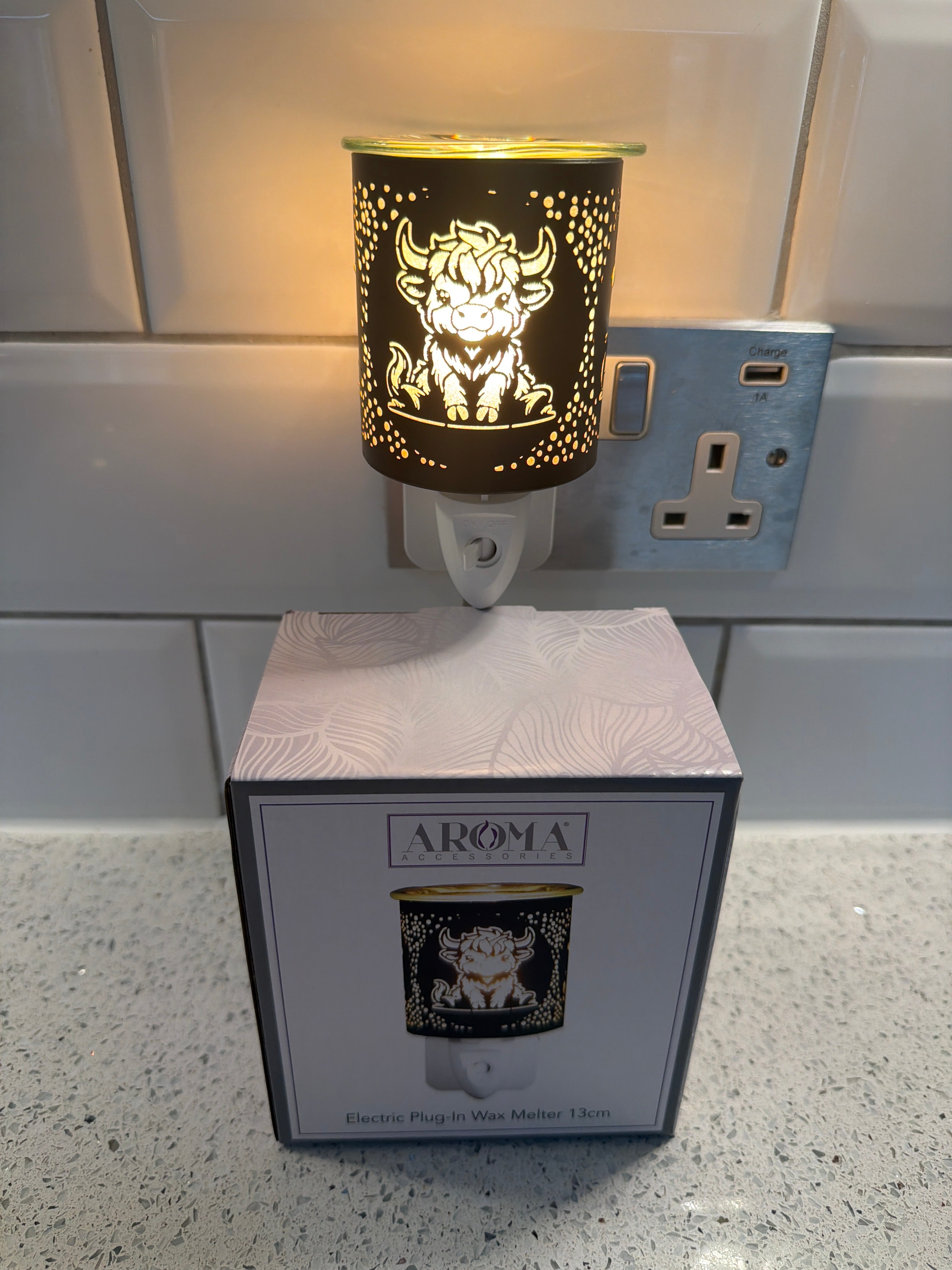 Black Highland Cow Electric Plug In Melter