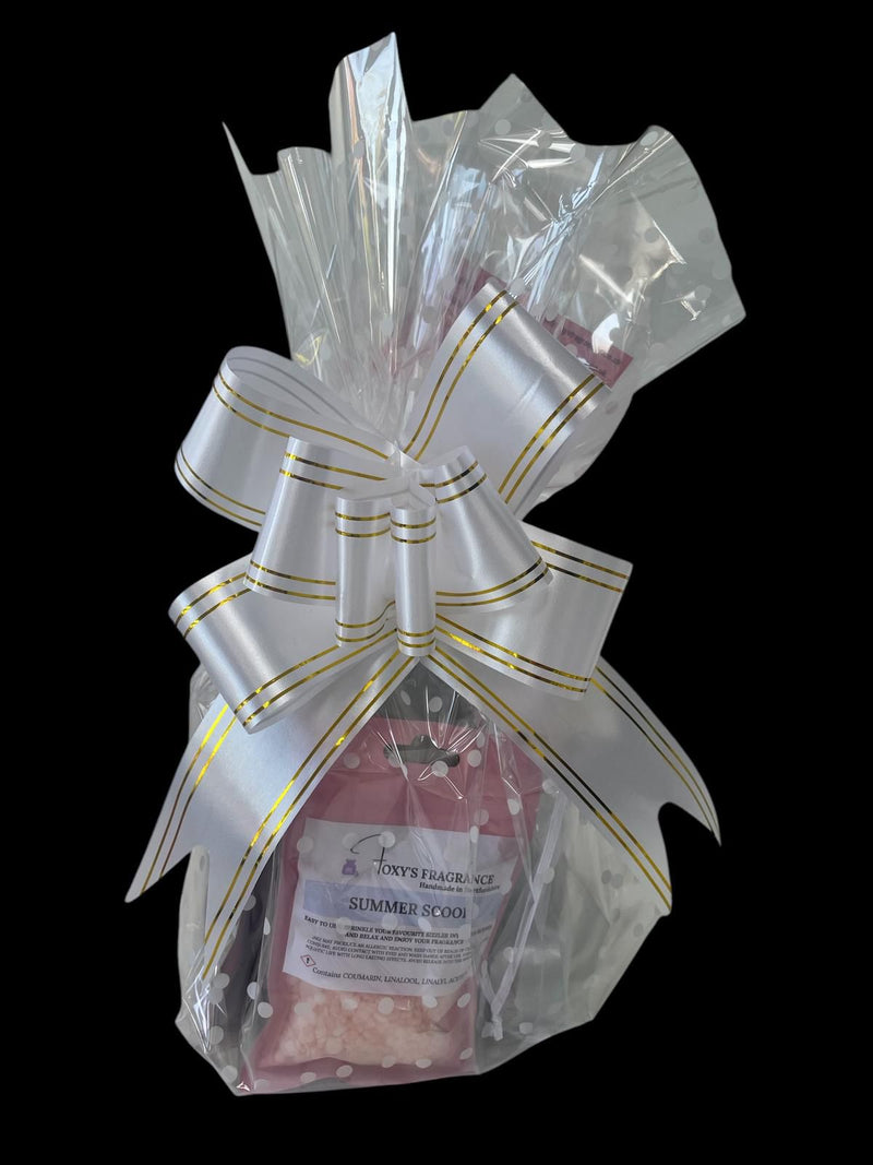 1xSizzler Starter Kit(One Burner,Three Bags of Scented Sizzlers and 2 tealights)