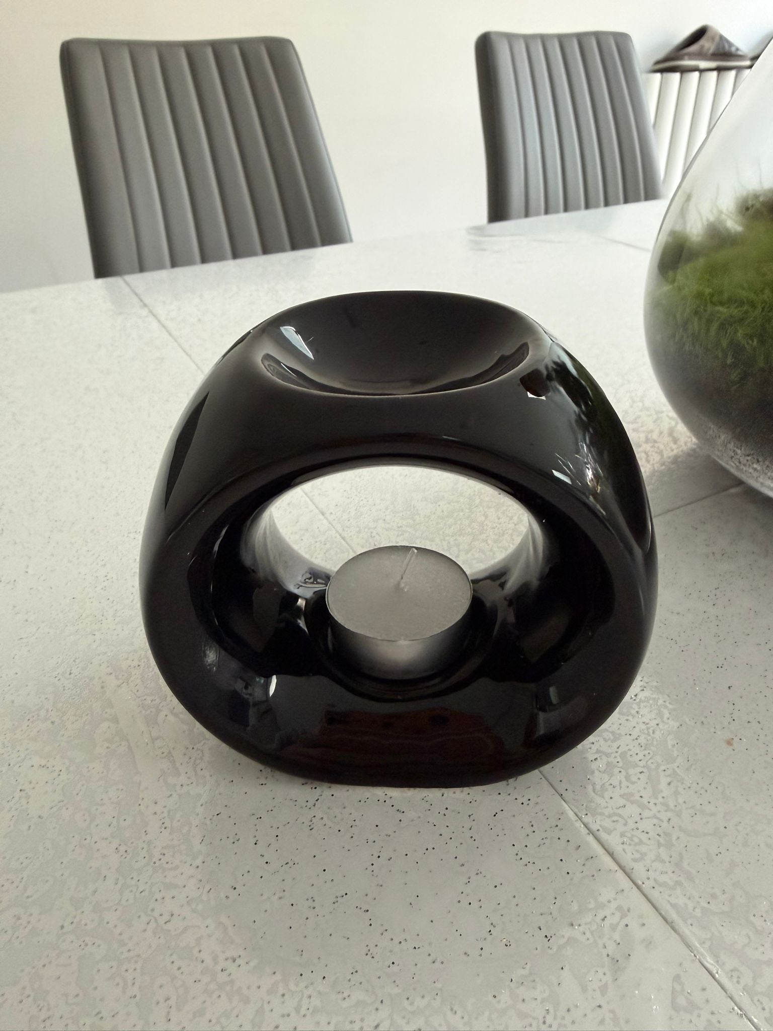 Modern Black Ceramic Tealight Burner – Sleek, Stylish & Perfect for Any Home
