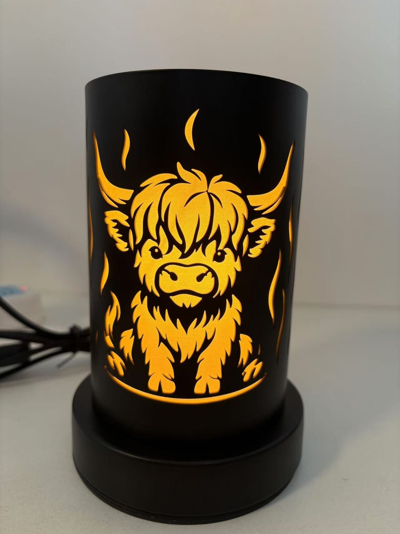 Élevé Signature Highland Cow Touch Burner